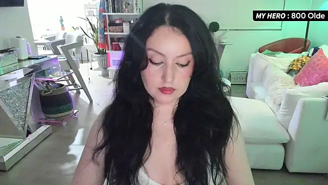 Snapshot of Vesaaa chatting on October 2, 2025, 4:08 am Vesaaa online show from October 2, 2025, 4:08 am