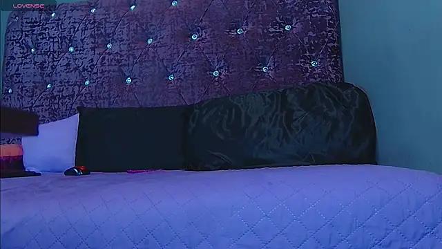 NoraBigAss online show from January 6, 2025, 4:04 am