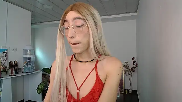 NicoleCortez online show from January 28, 2025, 7:42 pm