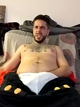 LoGaNfree88 online show from December 25, 2024, 9:43 pm