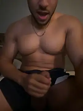 pimentfort77 online show from November 17, 2025, 10:04 pm