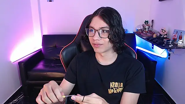 Snapshot of malik_harrison__ chatting on January 22, 2025, 2:56 pm malik harrison online show from January 22, 2025, 2:56 pm