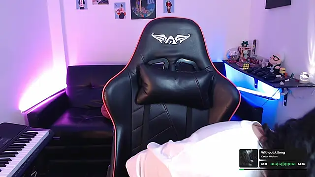 Snapshot of malik_harrison__ chatting on February 8, 2025, 5:18 pm malik harrison online show from February 8, 2025, 5:18 pm