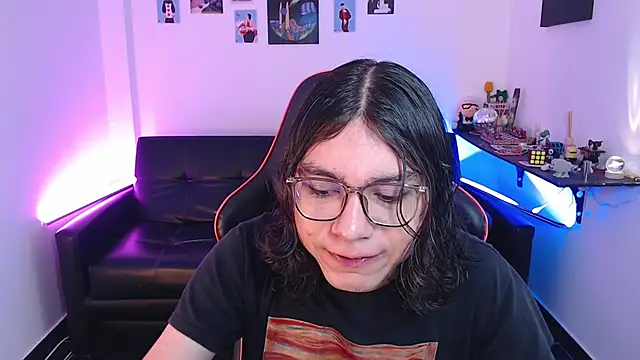 Snapshot of malik_harrison__ chatting on September 25, 2025, 3:38 pm malik harrison online show from September 25, 2025, 3:38 pm