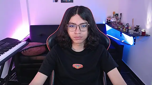 Snapshot of malik_harrison__ chatting on November 1, 2025, 3:14 pm malik harrison online show from November 1, 2025, 3:14 pm