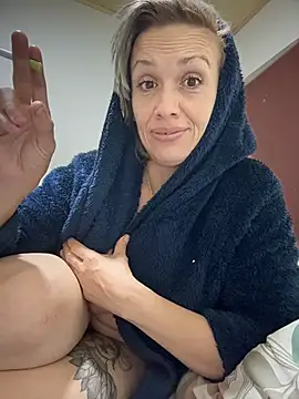 Snapshot of sexymarilyncolombia chatting on March 25, 2026, 1:22 am sexymarilyncolombia online show from March 25, 2026, 1:22 am