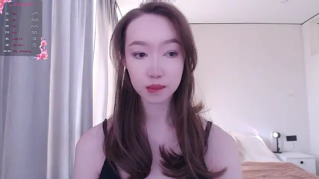  luna 022 online show from January 11, 2025, 4:16 am