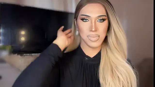 Ts glamxxxx online show from March 12, 2026, 12:39 am