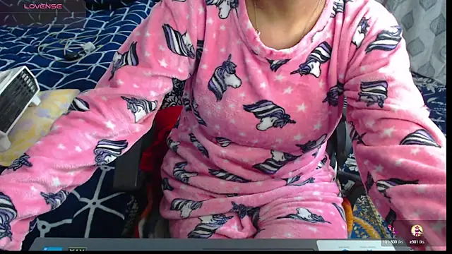 sexyrihana1 online show from December 20, 2024, 8:06 am