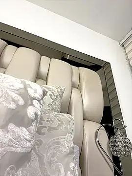 ALISSON FOXXX1 online show from January 7, 2026, 10:56 pm