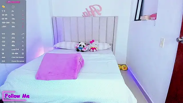 sheirysex  online show from February 7, 2025, 3:23 am