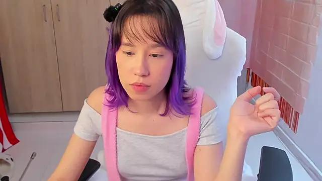 Snapshot of Anto_herrera chatting on February 20, 2026, 6:52 pm Anto herrera online show from February 20, 2026, 6:52 pm