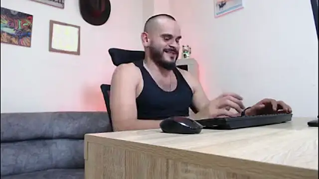 cowboyht online show from April 1, 2026, 4:46 am