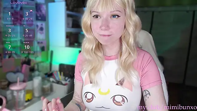 Snapshot of freya_sunny chatting on April 30, 2026, 4:08 am freya sunny online show from April 30, 2026, 4:08 am