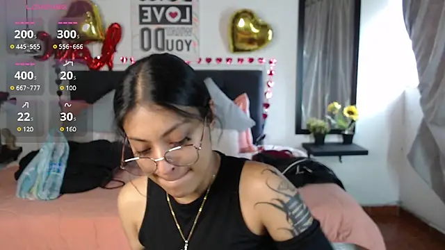 vaness weet online show from February 18, 2025, 7:30 pm