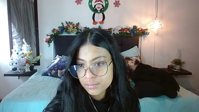 vaness weet online show from November 30, 2025, 3:27 pm