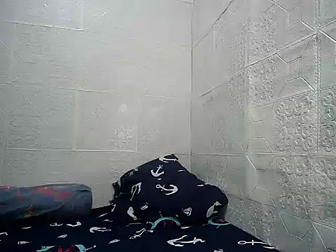 sweethotmom online show from November 28, 2025, 12:46 am