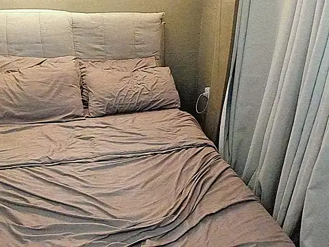 Snapshot of MissAyaCollins chatting on December 18, 2025, 10:10 am MissAyaCollins online show from December 18, 2025, 10:10 am