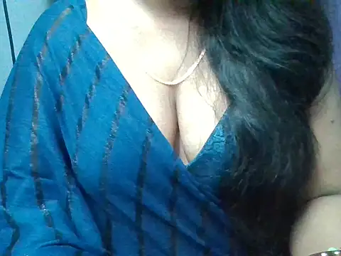 Snapshot of Roopshikha39 chatting on October 12, 2025, 5:56 pm Roopshikha39 online show from October 12, 2025, 5:56 pm