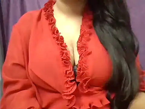 Roopshikha39 online show from July 13, 2026, 6:55 pm