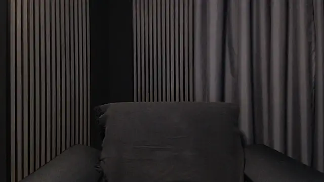 Antoniodiamond online show from October 4, 2025, 7:12 pm