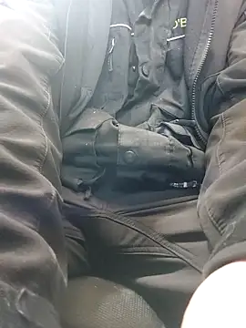 Xcoquinx online show from March 10, 2025, 8:48 am