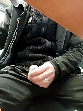 Xcoquinx online show from March 27, 2026, 12:27 pm