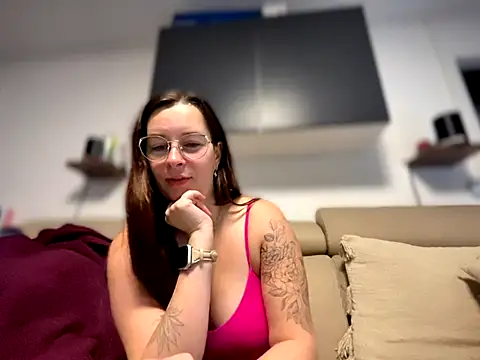 Snapshot of Amai_Live chatting on November 14, 2025, 8:24 am Amai Live online show from November 14, 2025, 8:24 am