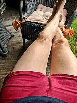 kiam471 online show from April 18, 2026, 9:24 am