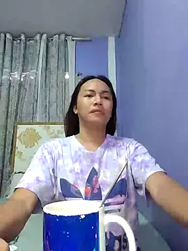 lady kim boner online show from May 22, 2026, 3:02 am