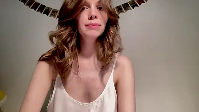 Nikki Mimimi online show from January 18, 2025, 1:29 pm