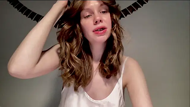 Nikki Mimimi online show from January 24, 2025, 10:11 am