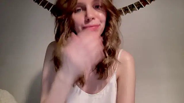 Nikki Mimimi online show from February 1, 2025, 1:20 pm