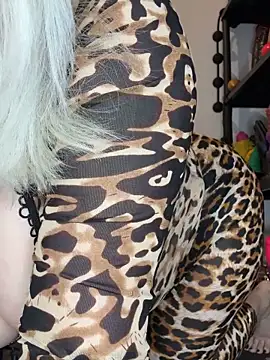 Maria Texas online show from December 22, 2025, 10:18 pm