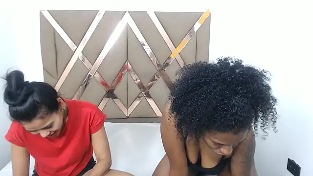 lizeth keilyn online show from March 26, 2026, 2:44 pm