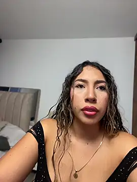 daniela henao online show from February 5, 2026, 11:09 pm