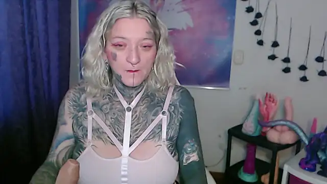 SLOPPYTITSS online show from January 14, 2026, 11:27 am