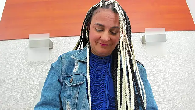 Snapshot of allice_green chatting on October 20, 2025, 2:45 am allice green online show from October 20, 2025, 2:45 am