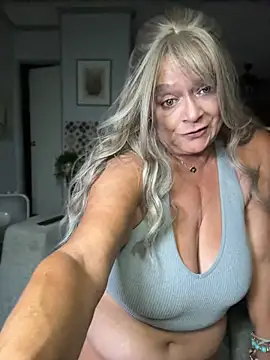 Snapshot of cowgirlc chatting on July 11, 2026, 2:47 am cowgirlc online show from July 11, 2026, 2:47 am