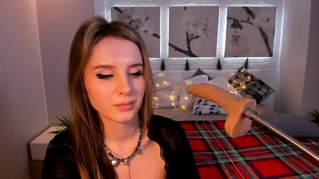 Betty June online show from December 30, 2024, 12:54 am