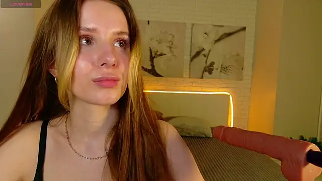 Betty June online show from April 24, 2026, 8:22 pm