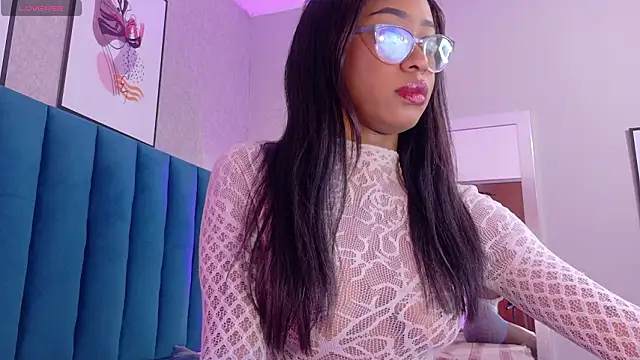 MiaMidnnightt online show from February 28, 2026, 12:17 pm