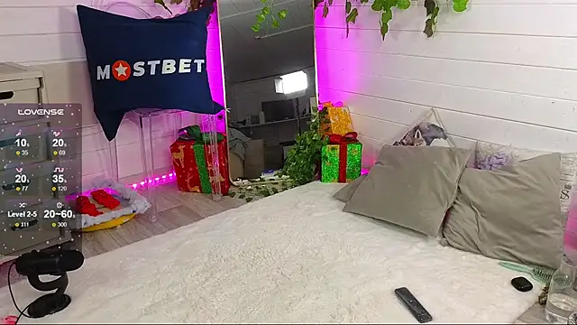 Misss Vikk online show from January 6, 2025, 11:18 am