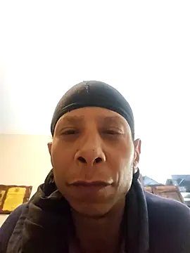 Snapshot of Vybezmaster chatting on November 17, 2025, 6:41 am Vybezmaster online show from November 17, 2025, 6:41 am