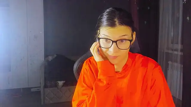 MollyLollipop online show from February 25, 2026, 5:22 pm