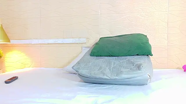 Sweet baby hellen online show from March 15, 2025, 4:24 am