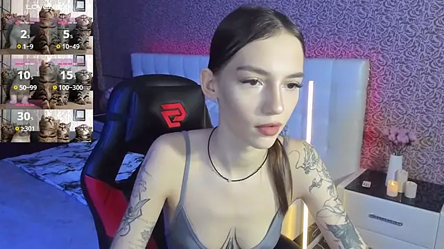 SophieCatty online show from January 31, 2025, 6:02 am