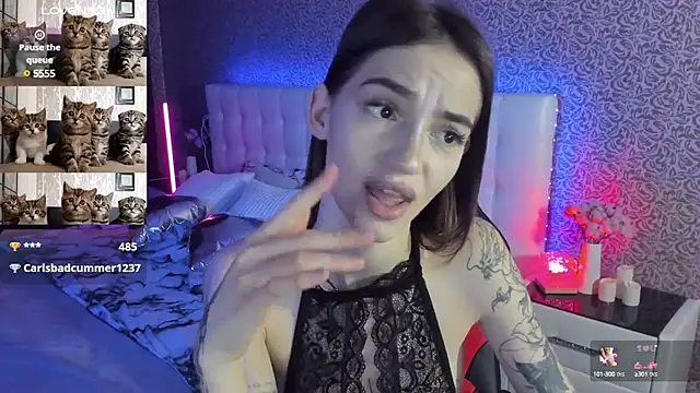 SophieCatty online show from March 14, 2025, 11:56 am