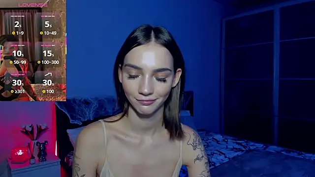 SophieCatty online show from November 2, 2025, 11:40 pm