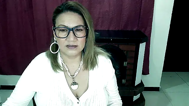 yayita mature online show from February 1, 2025, 2:02 pm
